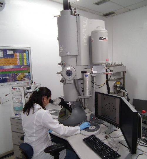 Análise em Microscópio Eletrônico de Transmissão - MET, Tecnai G2 200 kV(FEI)